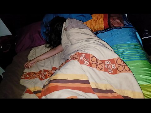 ❤️ Kasupoeg sõimab oma noort kasuema, kui ta magab. ☑ Kaunis porno at et.mrvideospornogratis.ru ❌️❤